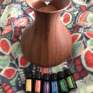 Essential Oil Defuser & 6 oils